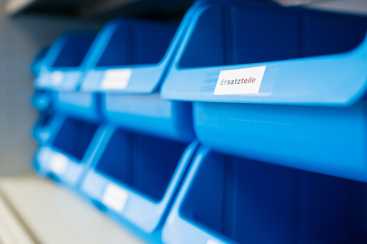 ET81522201 Achse, Magazinabdeckung